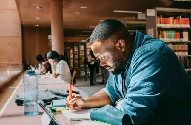 Artificial Intelligence Can Help You Get a Job in International Higher Education