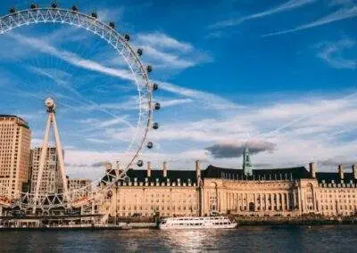 Short course boom shows need for UK visa tracking