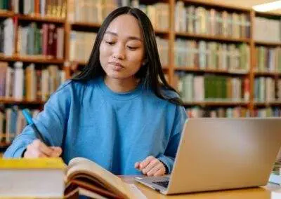 Extra £15 million fund to help students cope with cost of living